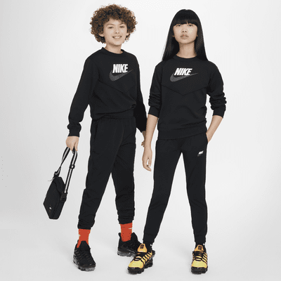 Nike Sportswear Older Kids Tracksuit. Nike CA